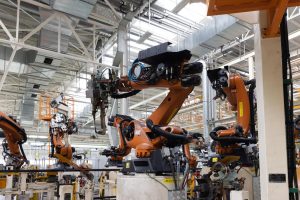 Difference between industrial automation and robotics